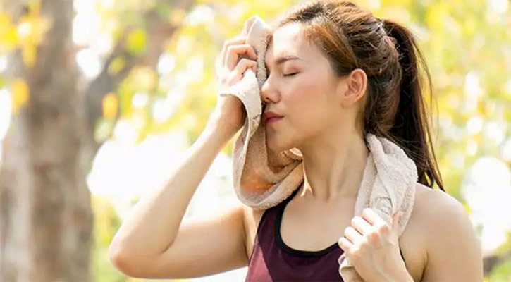 অতিরিক্ত ঘাম হলে যা করবেন