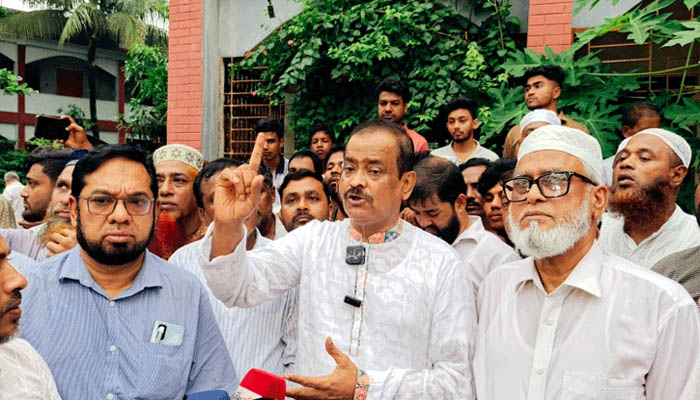 হাসিনা ও তার দোসরদের অবৈধ সম্পদের হিসাব নিতে হবে: খায়ের ভুঁইয়া