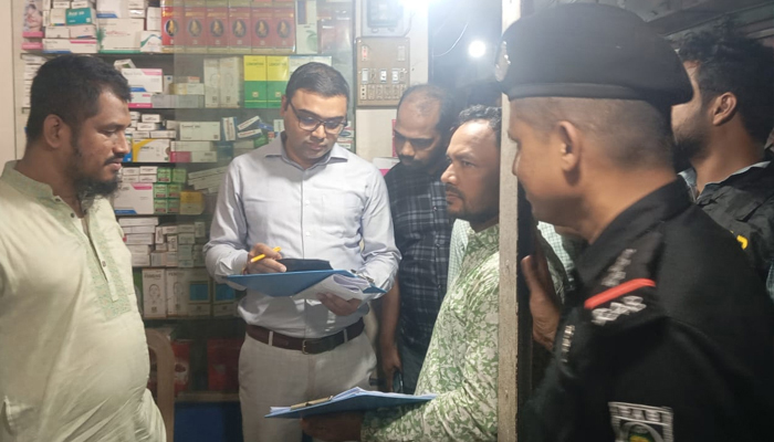 গোলাপগঞ্জে ভ্রাম্যমাণ আদালতের অভিযান, ১ লক্ষ ২০ হাজার টাকা জরিমানা