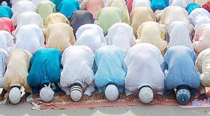 প্রথম কাতারে নামাজ পড়ার গুরুত্ব