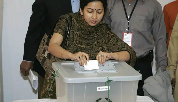 নির্বাচনী কাজে দায়িত্বরতরাও ভোট দিতে পারবেন